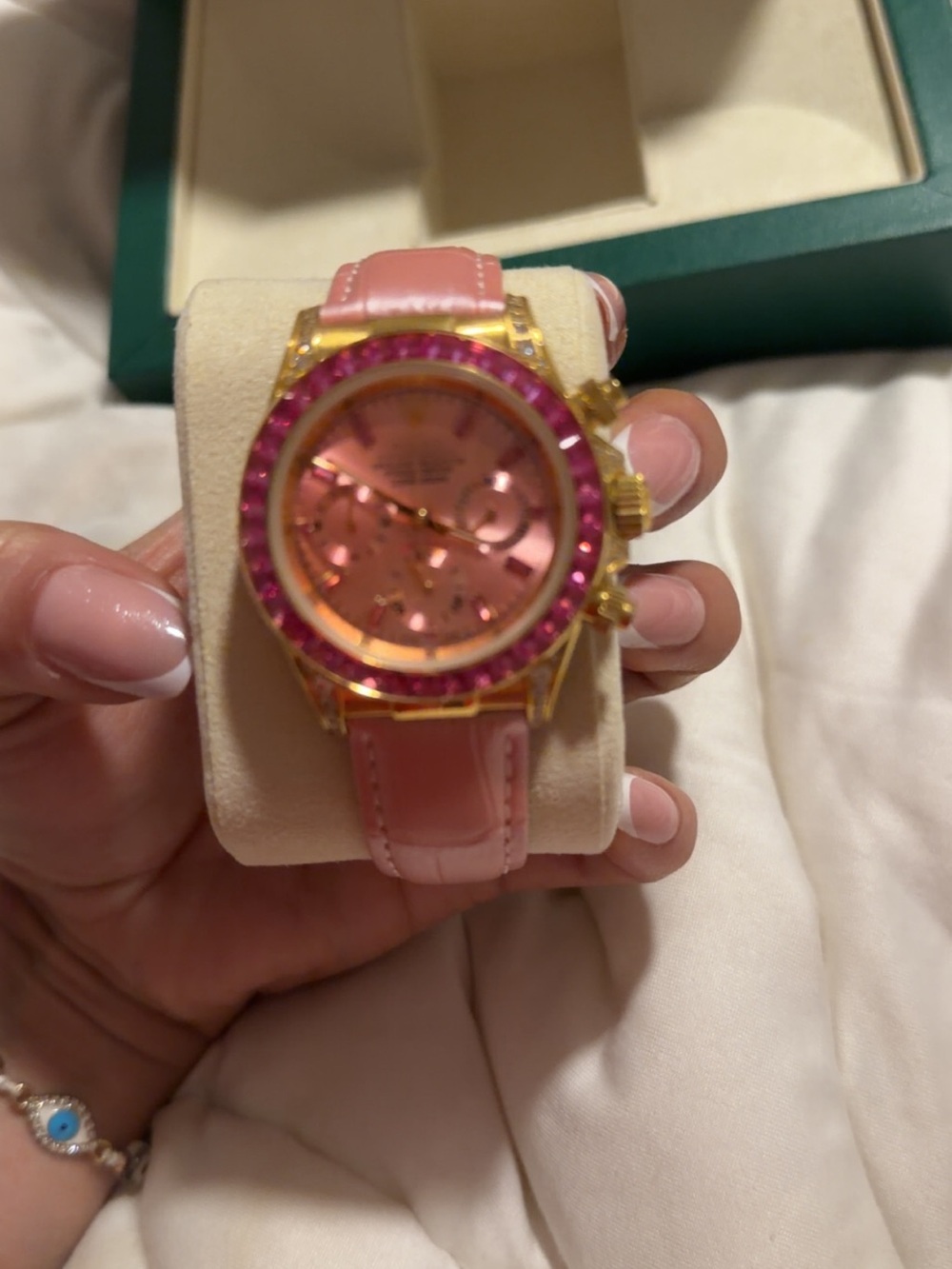 Women's Pink Stunning Watch - Pink and Gold